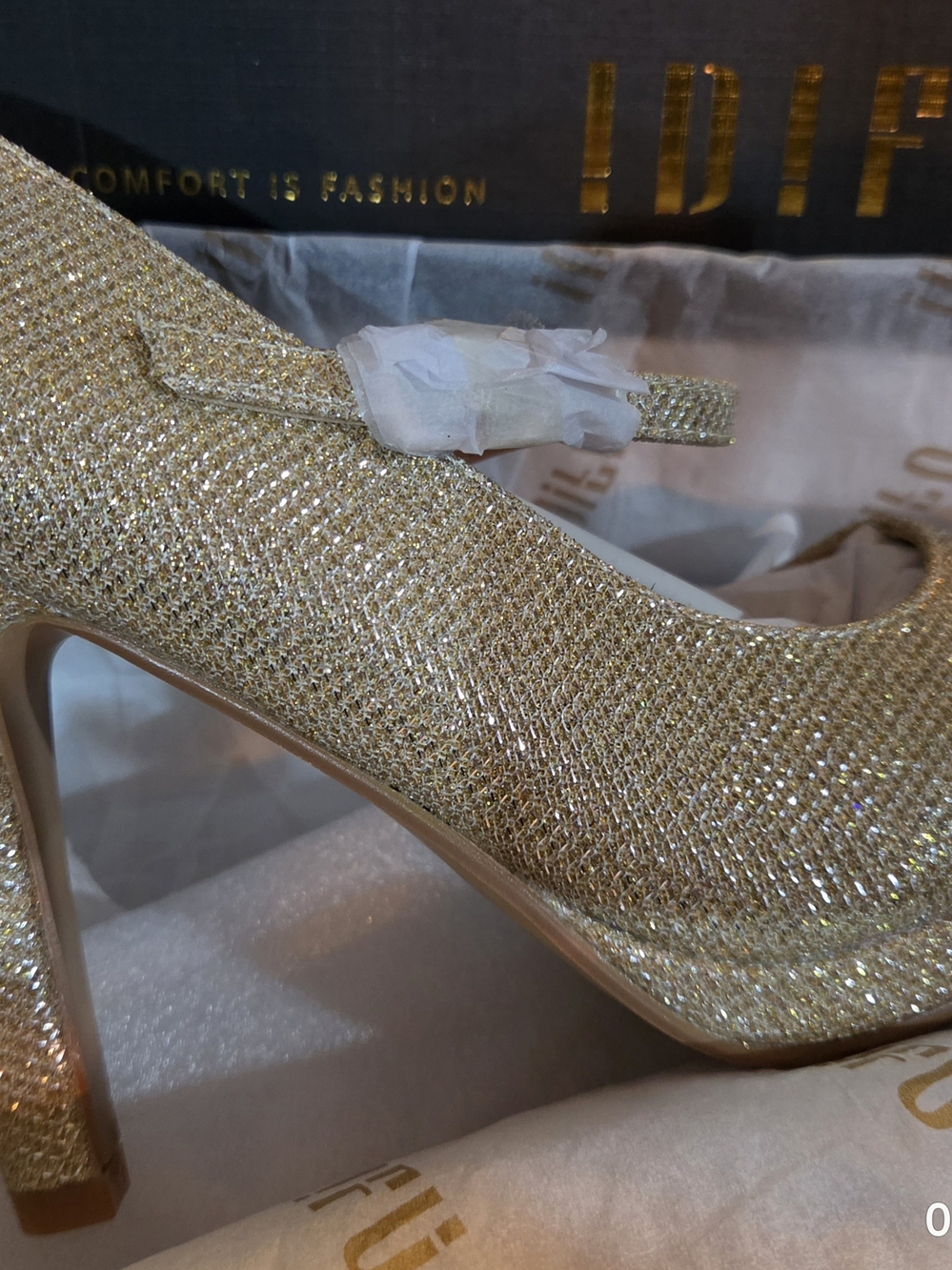 IDIFU Gold Glitter Mary Jane High Heel Pumps
